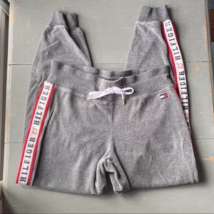 Tommy Hilfiger joggers